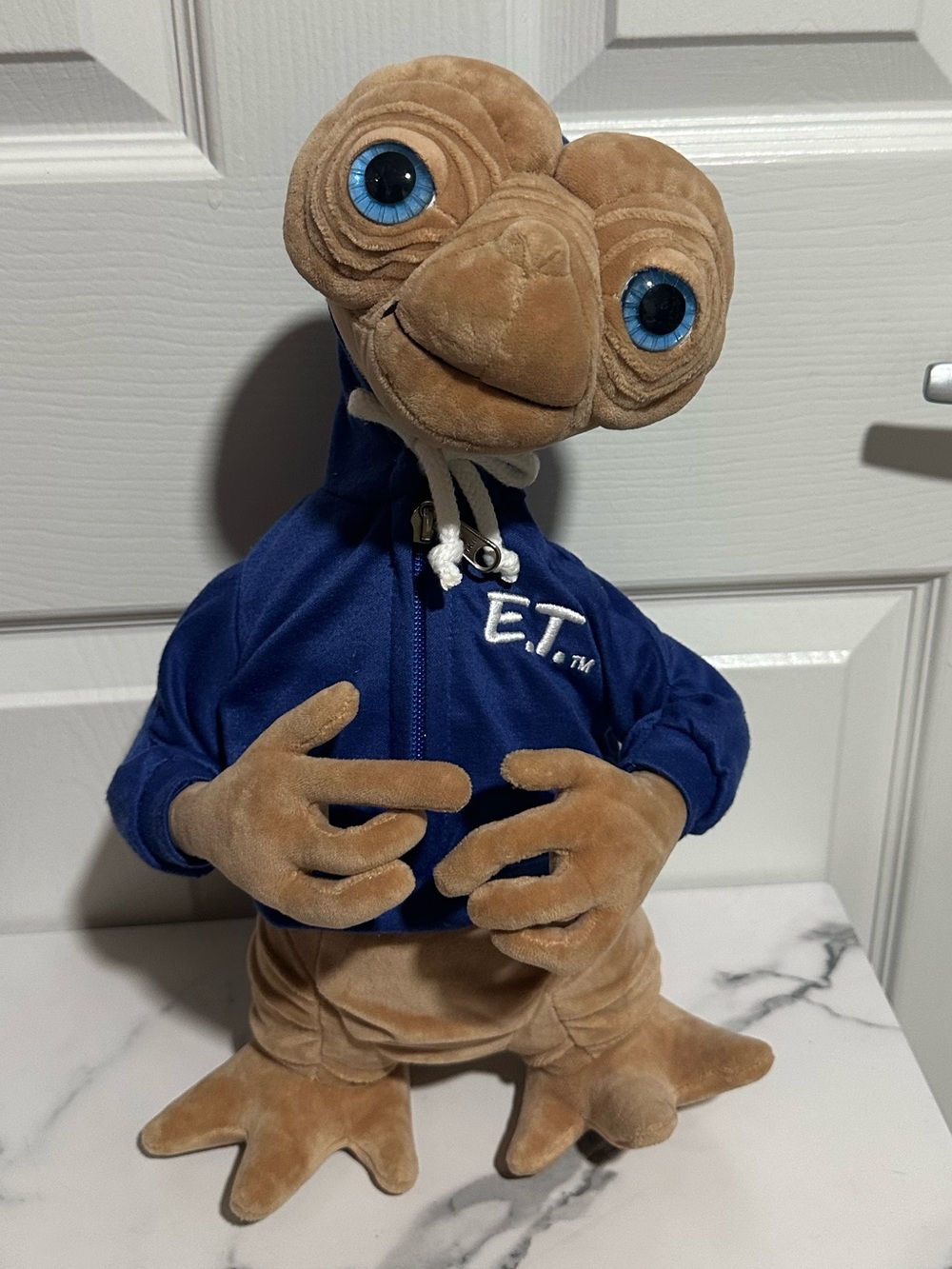 Universal Studios E.T. Plush in Blue Hoodie with Bright Blue Eyes